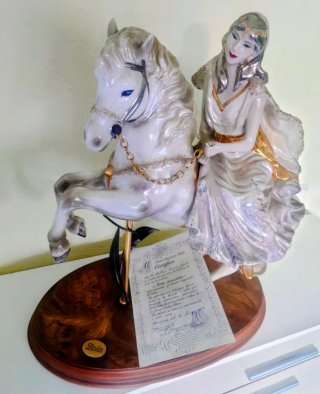 Porcelana LAIA "Arte Ecuestre" - Serie Limitada