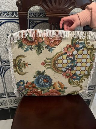 Cojín para silla con estampado floral