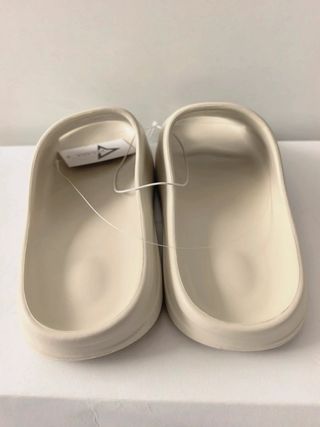Adidas Yeezy Slides Beige Talla 46