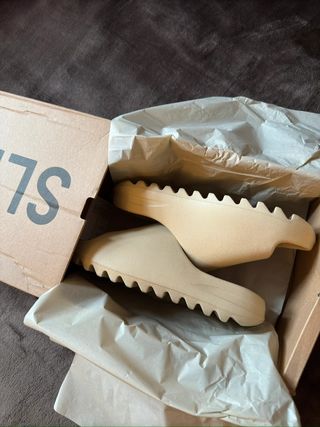 Chanclas Adidas Yeezy Beige Talla 46