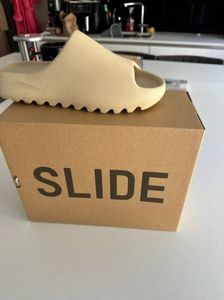 Adidas Yeezy Slides Beige Talla 46