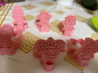 Moldes LOL de plástico rosa