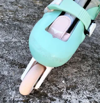 Patines en línea color menta