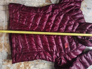 Chaqueta The North Face Talla S Roja