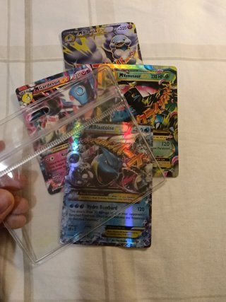Pack 4 Cartas Pokémon M EX