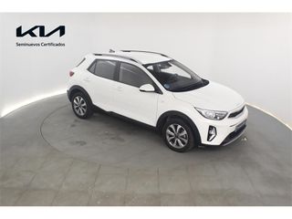 Kia Stonic 1.0 T-GDi MHEV MT Concept 74 kW (100 CV)