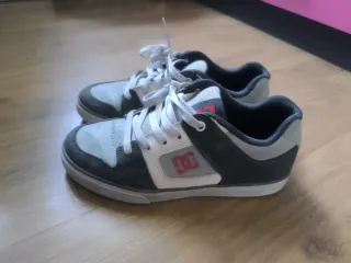 Zapatillas DC niño talla 35