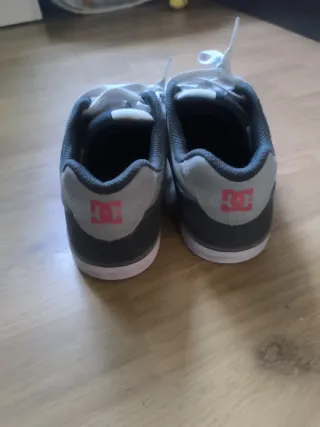 Zapatillas DC niño talla 35