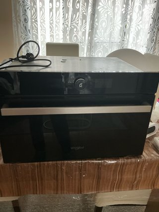 Horno Microondas Integración Whirlpool URGE