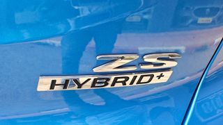 MG ZS Hybrid+ Luxury