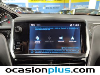 Peugeot 208 PureTech Signature 60 kW (82 CV)