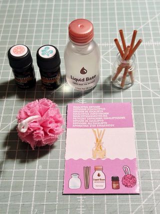 Miniverse Mini SPA: Candele Citriche e Diffusore di Profumi