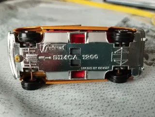 Coche miniatura Guisval Simca 1200 Naranja