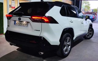Toyota RAV4 Hibrido 4x4 220h. PRECIO NEGOCIABLE
