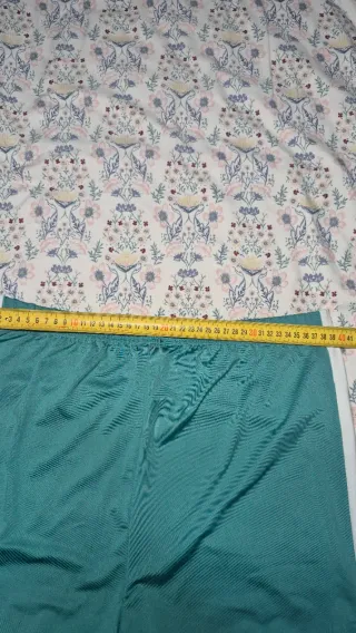 Conjunto Shein Curve Crop Top Labios + Pantalón