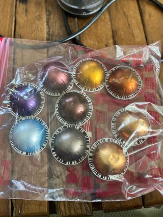 Cafetera Nespresso Vertuo Pop Roja