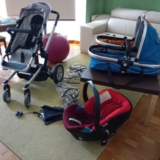 Carrito Joolz gris ,2 capazosy silla coche Cybex c