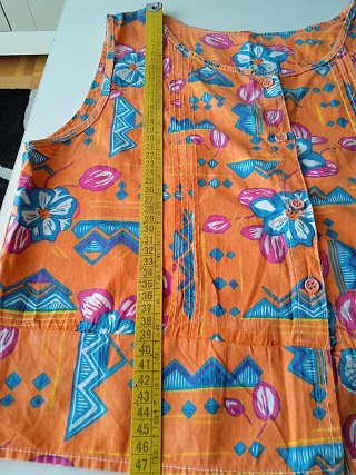 Camisa sin mangas estampada