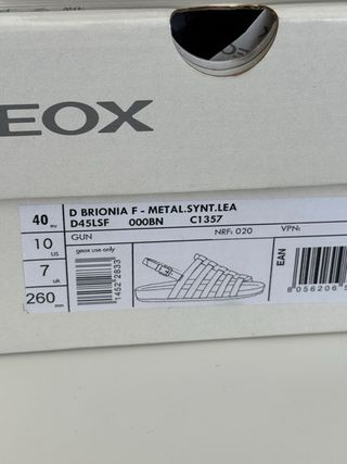 Sandalias de piel nuevas GEOX Brionia plateadas 40