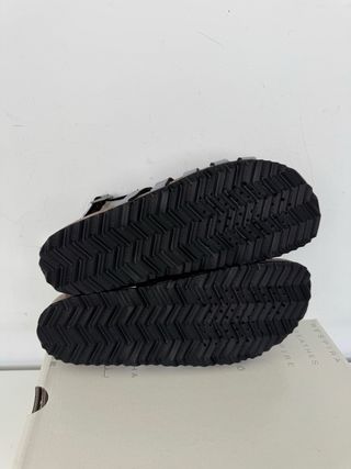 Sandalias de piel nuevas GEOX Brionia plateadas 40