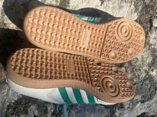 Zapatillas Adidas Samba Blancas y Verdes T.39.5