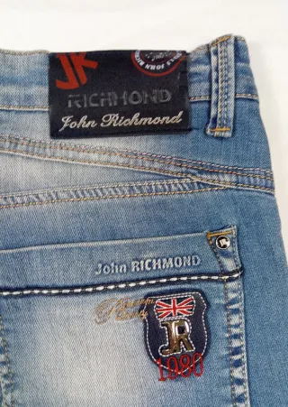 Vaqueros John Richmond Talla 42 Hombre
