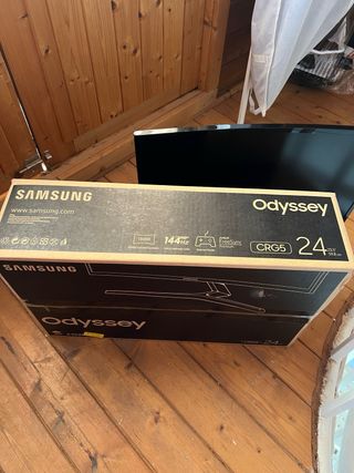 Monitor Samsung Odyssey 24 Negro
