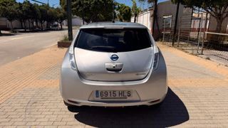 Nissan Leaf 2012