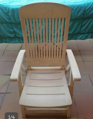Sillas de terraza plegables de plástico duro
