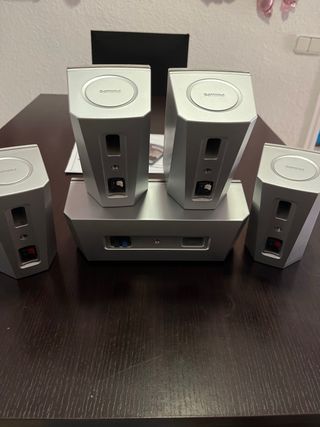 Altavoces Philips Plata 5 unid