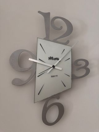 Reloj Arti & Mestieri Plata y Blanco