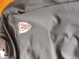 Sudadera Athletic Club Umbro Gris