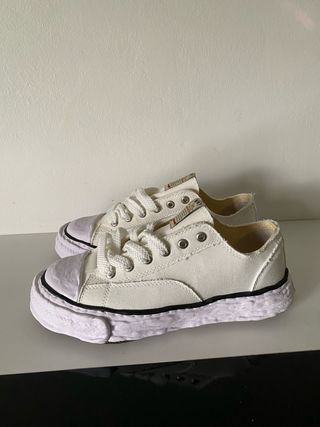 Maison Mihara Yasuhiro Zapatillas Beige/Blanco