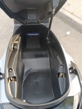 Kymco DTX 360 125cc Maxi Scooter