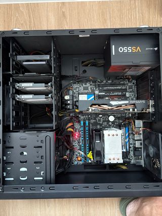 PC Sobremesa 16GB RAM + SSD Rápido