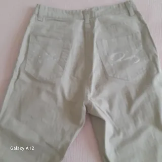 Pantalón beige mujer sin estrenar