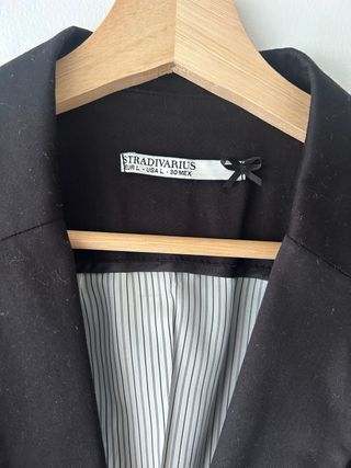 Chaqueta Stradivarius Negra Talla L