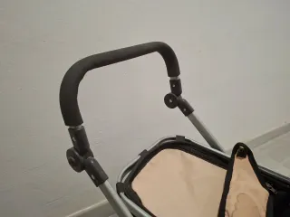 Carro de muñecas Miyo beige