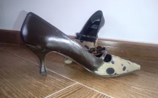 Zapatos de tacón con estampado animal