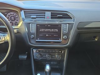 Volkswagen Tiguan R-Line 2.0 TDI 184CV DSG BMT 4Motion