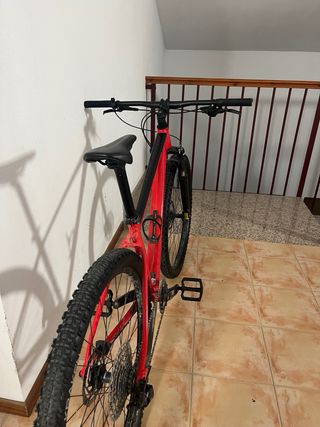 Bicicleta Scott Scale Roja