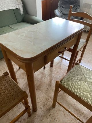 URGE Mesa cocina plegable madera con cajón sillas