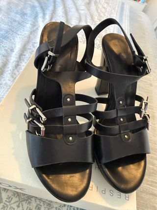 Sandalias Tacón Negro Talla 35