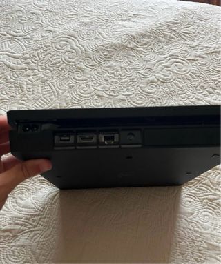 Console Sony PS4 Nera 500gb + 2 Controller + Cavi