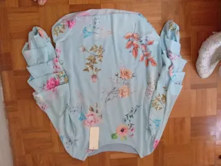 Conjunto Primavera Blusa Flores y Pantalón Rosa