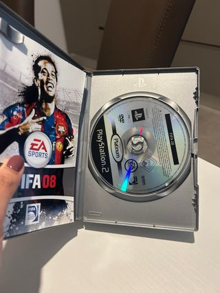 FIFA 08 Platinum PS2 (PlayStation 2)
