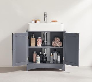 Mueble de baño gris de madera