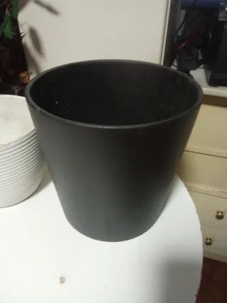 2 Maceteros Cerámicos y Autorriego