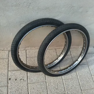 Llantas de moto
