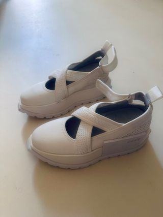 Zapato plataforma United Nude Talla 39 blanco